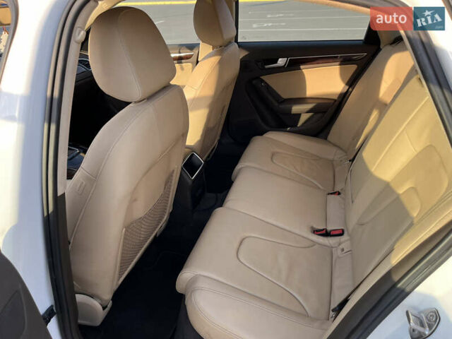Белый Ауди А4, объемом двигателя 1.98 л и пробегом 192 тыс. км за 11500 $, фото 11 на Automoto.ua