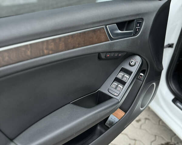 Білий Ауді А4, об'ємом двигуна 1.98 л та пробігом 161 тис. км за 14300 $, фото 22 на Automoto.ua