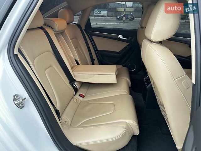 Белый Ауди А4, объемом двигателя 1.98 л и пробегом 169 тыс. км за 14000 $, фото 8 на Automoto.ua