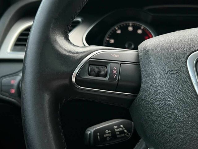 Білий Ауді А4, об'ємом двигуна 2 л та пробігом 171 тис. км за 11800 $, фото 10 на Automoto.ua