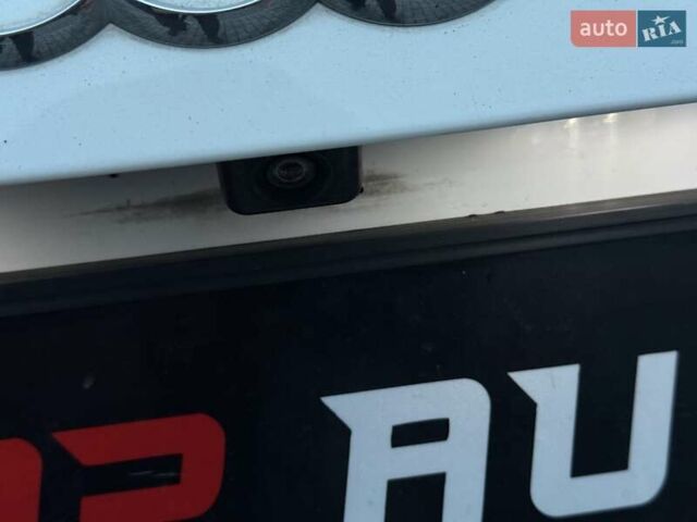 Белый Ауди А4, объемом двигателя 1.98 л и пробегом 180 тыс. км за 8999 $, фото 14 на Automoto.ua