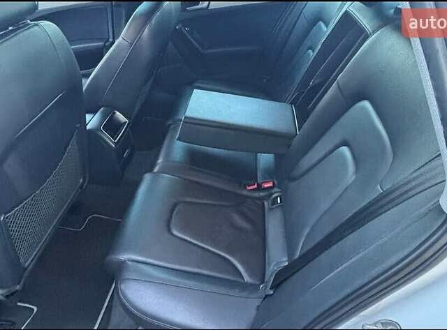 Білий Ауді А4, об'ємом двигуна 2 л та пробігом 146 тис. км за 2700 $, фото 18 на Automoto.ua