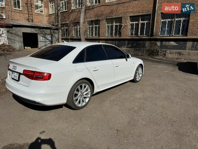 Ауді А4 2014 у Кривому Розі на Automoto.ua Білий Ауді А4, об'ємом двигуна 2 л та пробігом 239 тис. км за 13000 $, фото 16 на Automoto.ua