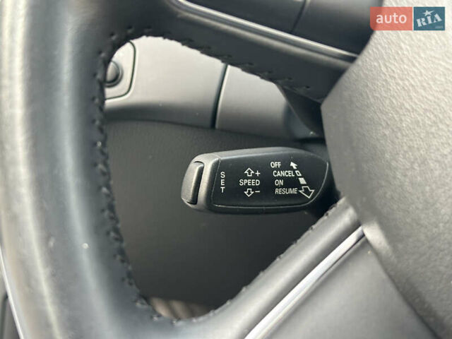 Білий Ауді А4, об'ємом двигуна 1.98 л та пробігом 100 тис. км за 14200 $, фото 65 на Automoto.ua
