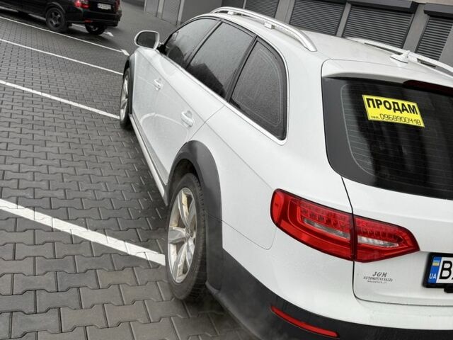 Белый Ауди А4, объемом двигателя 2 л и пробегом 220 тыс. км за 13242 $, фото 4 на Automoto.ua