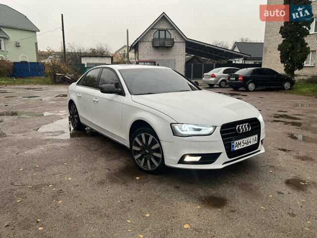 Белый Ауди А4, объемом двигателя 1.98 л и пробегом 241 тыс. км за 12500 $, фото 3 на Automoto.ua