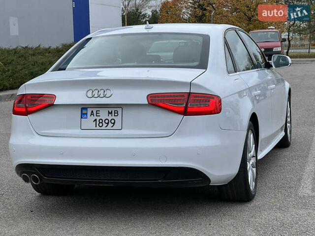 Білий Ауді А4, об'ємом двигуна 1.98 л та пробігом 162 тис. км за 12500 $, фото 5 на Automoto.ua