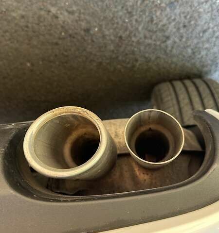 Білий Ауді А4, об'ємом двигуна 1.97 л та пробігом 179 тис. км за 14850 $, фото 12 на Automoto.ua