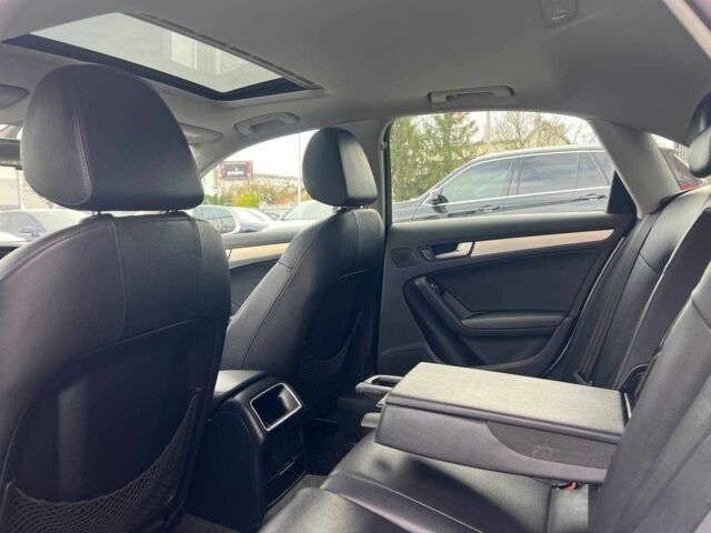 Білий Ауді А4, об'ємом двигуна 2 л та пробігом 200 тис. км за 13000 $, фото 21 на Automoto.ua