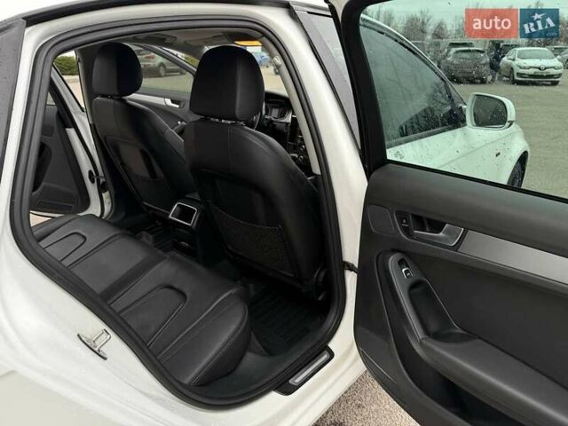 Белый Ауди А4, объемом двигателя 1.98 л и пробегом 245 тыс. км за 12000 $, фото 14 на Automoto.ua