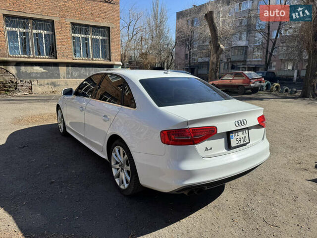 Ауді А4 2014 у Кривому Розі на Automoto.ua Білий Ауді А4, об'ємом двигуна 2 л та пробігом 239 тис. км за 13000 $, фото 14 на Automoto.ua