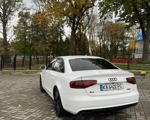 Белый Ауди А4, объемом двигателя 1.98 л и пробегом 243 тыс. км за 10599 $, фото 5 на Automoto.ua