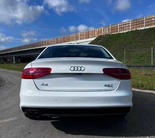 Ауді А4 2014 у Львові на Automoto.ua Білий Ауді А4, об'ємом двигуна 2 л та пробігом 121 тис. км за 9500 $, фото 5 на Automoto.ua