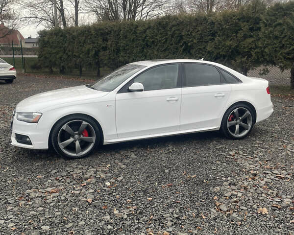 Белый Ауди А4, объемом двигателя 2 л и пробегом 160 тыс. км за 13500 $, фото 3 на Automoto.ua