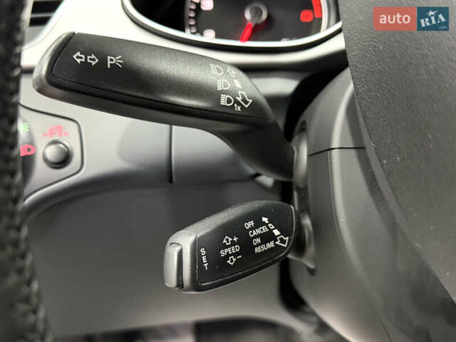 Белый Ауди А4, объемом двигателя 1.98 л и пробегом 112 тыс. км за 14700 $, фото 25 на Automoto.ua