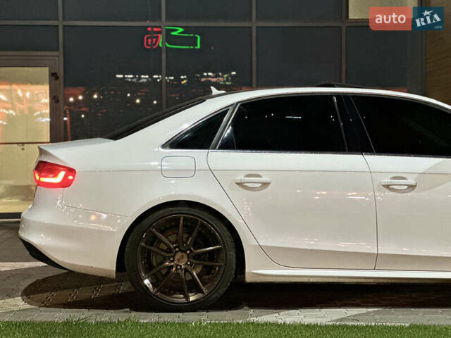 Білий Ауді А4, об'ємом двигуна 1.98 л та пробігом 272 тис. км за 15000 $, фото 7 на Automoto.ua