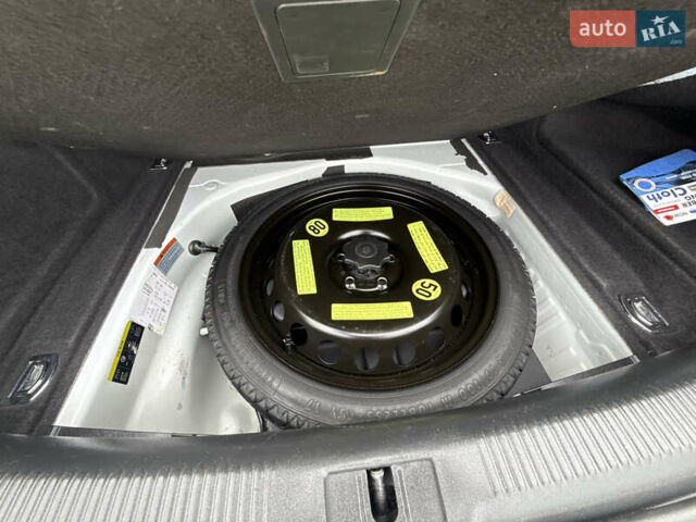 Белый Ауди А4, объемом двигателя 1.97 л и пробегом 250 тыс. км за 12900 $, фото 42 на Automoto.ua