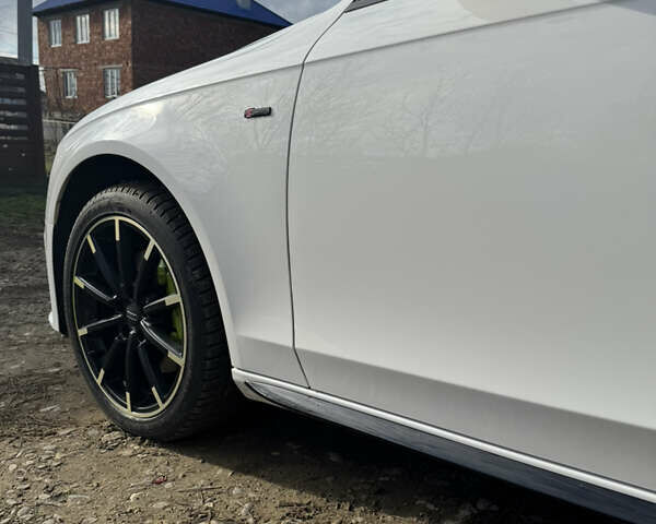 Білий Ауді А4, об'ємом двигуна 2 л та пробігом 204 тис. км за 11000 $, фото 8 на Automoto.ua