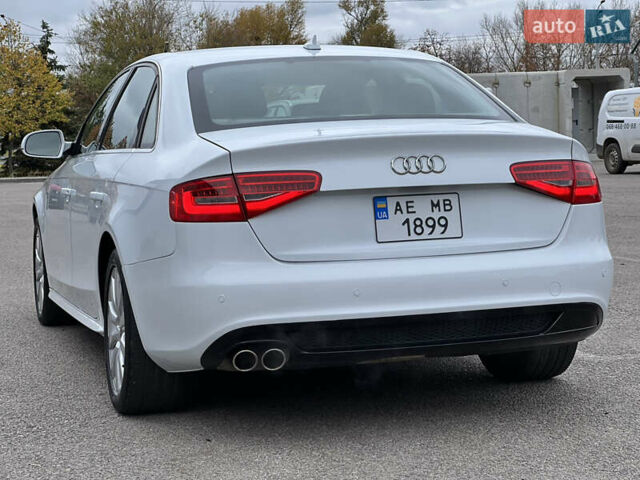 Білий Ауді А4, об'ємом двигуна 1.98 л та пробігом 162 тис. км за 12500 $, фото 7 на Automoto.ua