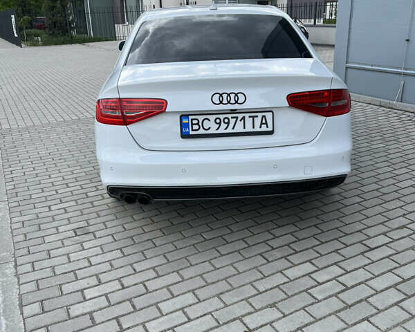 Ауди А4 2014 в Львове на Automoto.ua Белый Ауди А4, объемом двигателя 2 л и пробегом 113 тыс. км за 14450 $, фото 7 на Automoto.ua