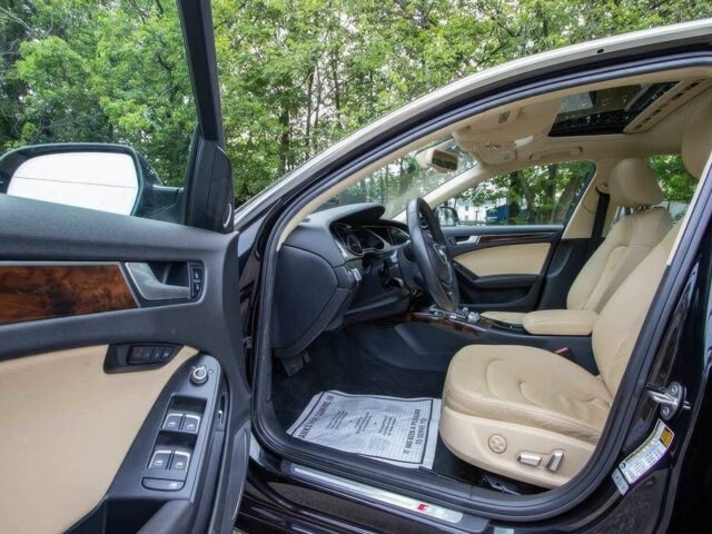 Белый Ауди А4, объемом двигателя 2 л и пробегом 137 тыс. км за 5700 $, фото 6 на Automoto.ua