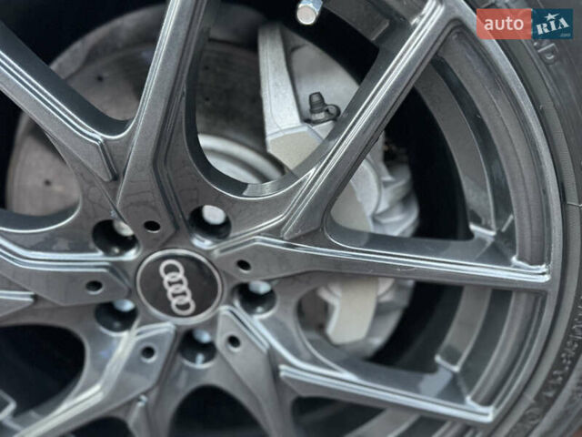 Білий Ауді А4, об'ємом двигуна 1.98 л та пробігом 102 тис. км за 11000 $, фото 17 на Automoto.ua