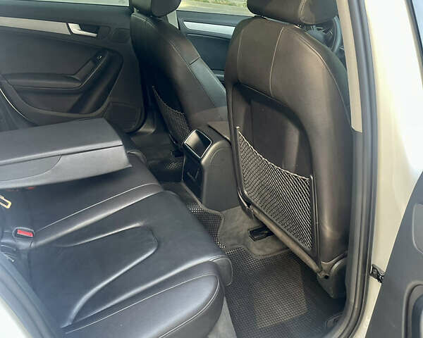 Белый Ауди А4, объемом двигателя 1.97 л и пробегом 153 тыс. км за 15650 $, фото 13 на Automoto.ua