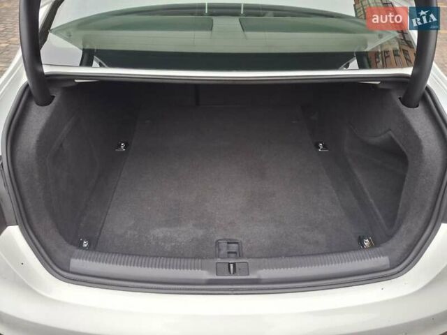 Белый Ауди А4, объемом двигателя 1.98 л и пробегом 289 тыс. км за 11500 $, фото 23 на Automoto.ua