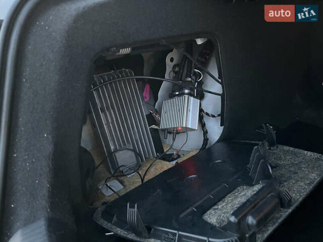 Білий Ауді А4, об'ємом двигуна 1.98 л та пробігом 272 тис. км за 15000 $, фото 56 на Automoto.ua