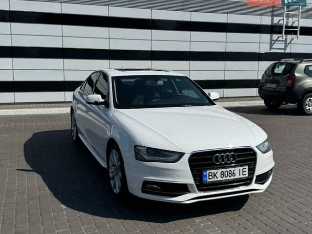 Ауді А4 2014 у Рівному на Automoto.ua Білий Ауді А4, об'ємом двигуна 2 л та пробігом 214 тис. км за 12700 $, фото 4 на Automoto.ua