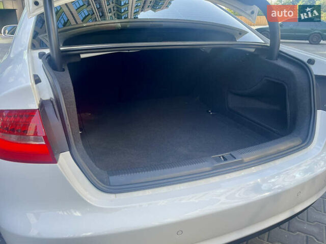 Белый Ауди А4, объемом двигателя 1.97 л и пробегом 153 тыс. км за 15650 $, фото 15 на Automoto.ua