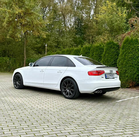 Белый Ауди А4, объемом двигателя 1.97 л и пробегом 250 тыс. км за 12900 $, фото 4 на Automoto.ua