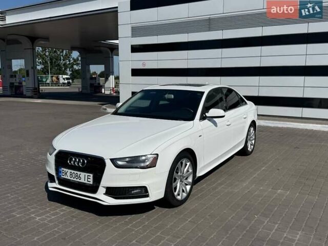 Ауді А4 2014 у Рівному на Automoto.ua Білий Ауді А4, об'ємом двигуна 2 л та пробігом 214 тис. км за 12700 $, фото 1 на Automoto.ua