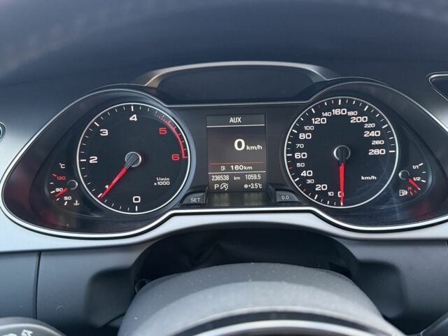 Білий Ауді А4, об'ємом двигуна 2 л та пробігом 238 тис. км за 14000 $, фото 9 на Automoto.ua