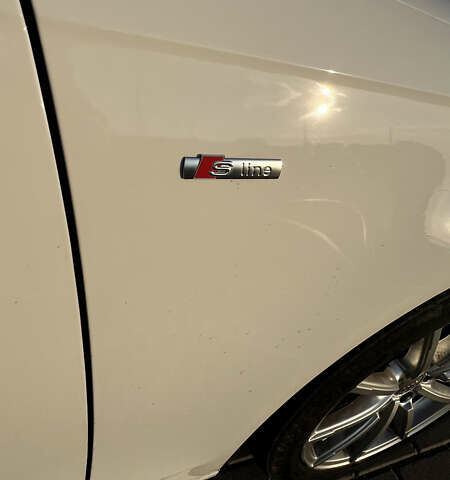 Белый Ауди А4, объемом двигателя 1.98 л и пробегом 225 тыс. км за 13700 $, фото 11 на Automoto.ua