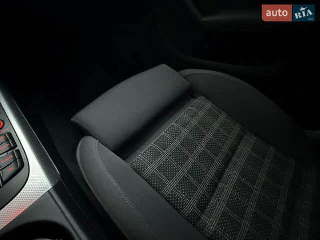 Белый Ауди А4, объемом двигателя 2 л и пробегом 236 тыс. км за 14900 $, фото 20 на Automoto.ua