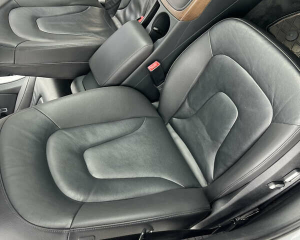 Білий Ауді А4, об'ємом двигуна 1.98 л та пробігом 162 тис. км за 12500 $, фото 11 на Automoto.ua