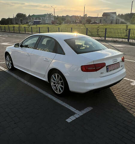 Белый Ауди А4, объемом двигателя 1.98 л и пробегом 225 тыс. км за 13700 $, фото 6 на Automoto.ua