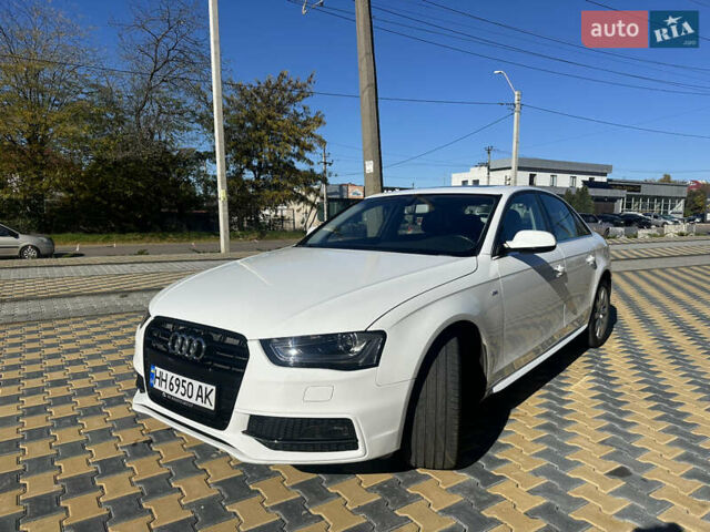 Белый Ауди А4, объемом двигателя 1.98 л и пробегом 102 тыс. км за 14000 $, фото 1 на Automoto.ua
