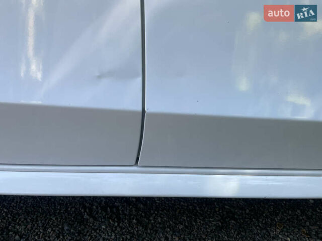 Белый Ауди А4, объемом двигателя 1.98 л и пробегом 288 тыс. км за 16500 $, фото 51 на Automoto.ua