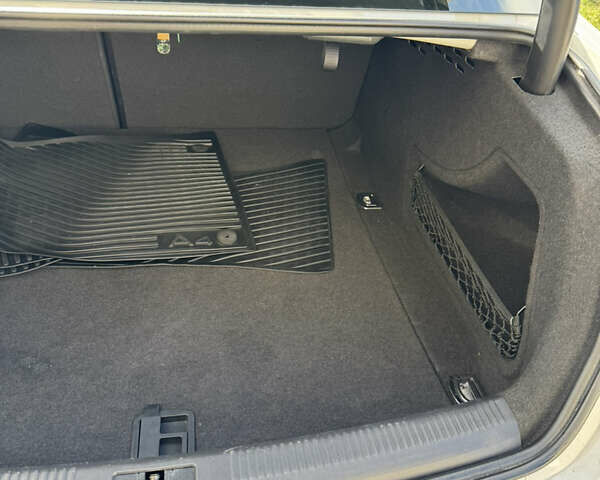 Білий Ауді А4, об'ємом двигуна 2 л та пробігом 204 тис. км за 11000 $, фото 16 на Automoto.ua