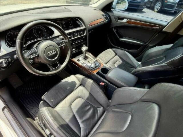 Белый Ауди А4, объемом двигателя 2 л и пробегом 81 тыс. км за 3500 $, фото 8 на Automoto.ua