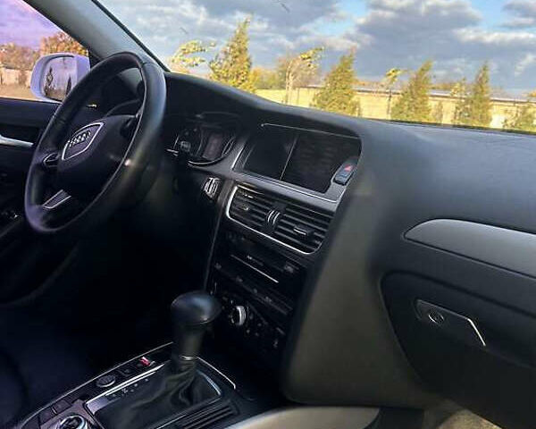 Білий Ауді А4, об'ємом двигуна 1.97 л та пробігом 136 тис. км за 14400 $, фото 6 на Automoto.ua