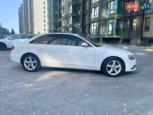 Белый Ауди А4, объемом двигателя 1.97 л и пробегом 153 тыс. км за 15650 $, фото 3 на Automoto.ua