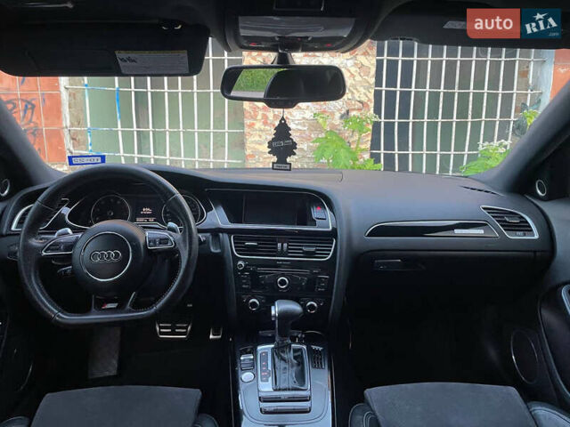 Ауди А4 2014 в Ровно на Automoto.ua Белый Ауди А4, объемом двигателя 1.98 л и пробегом 215 тыс. км за 13300 $, фото 8 на Automoto.ua