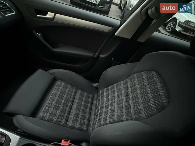 Белый Ауди А4, объемом двигателя 2 л и пробегом 236 тыс. км за 14900 $, фото 17 на Automoto.ua