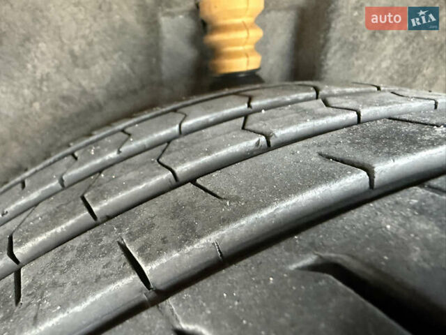 Белый Ауди А4, объемом двигателя 1.97 л и пробегом 250 тыс. км за 12900 $, фото 30 на Automoto.ua