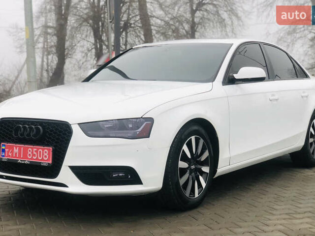 Белый Ауди А4, объемом двигателя 2 л и пробегом 157 тыс. км за 12500 $, фото 1 на Automoto.ua
