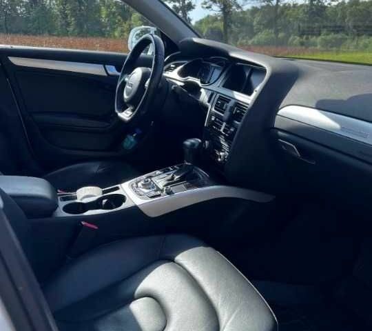 Ауді А4 2014 у Львові на Automoto.ua Білий Ауді А4, об'ємом двигуна 2 л та пробігом 121 тис. км за 9500 $, фото 11 на Automoto.ua