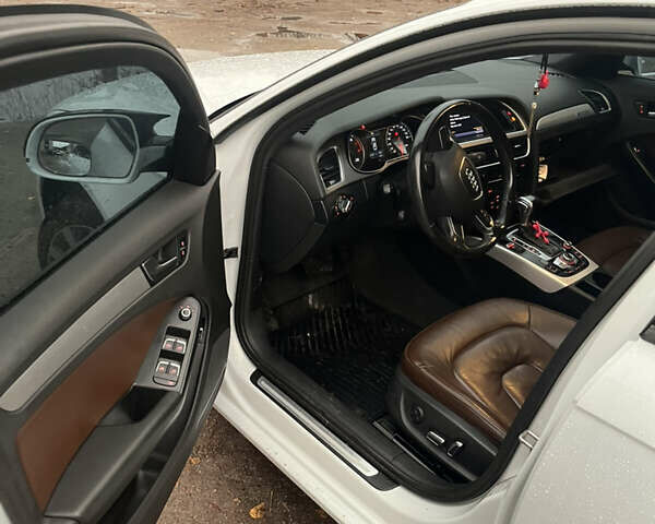 Белый Ауди А4, объемом двигателя 1.98 л и пробегом 241 тыс. км за 12500 $, фото 16 на Automoto.ua